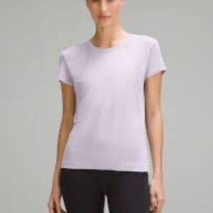 Lululemon Train to Be Short-Sleeve Shirt - Size 6 - Lilac Ether
